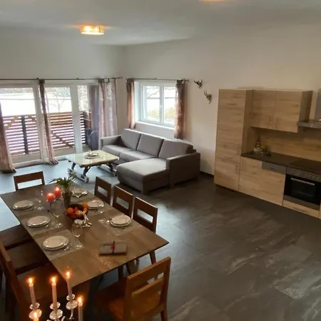Ours Living Pihapper Blick - Inkl Sauna Und Sommerkarte *